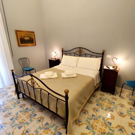Dimora Lecerf Hotel Palermo Exterior photo
